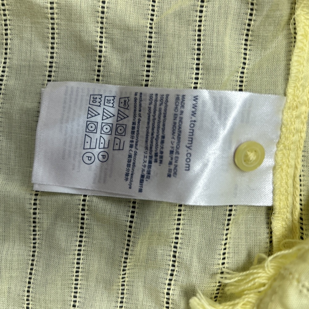 light yellow Tommy Hilfiger blouse features eyelet lace detailing Xxl - Picture 9 of 12